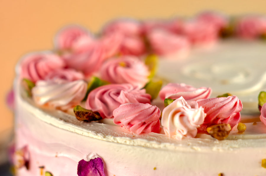Pistachio & English Rose