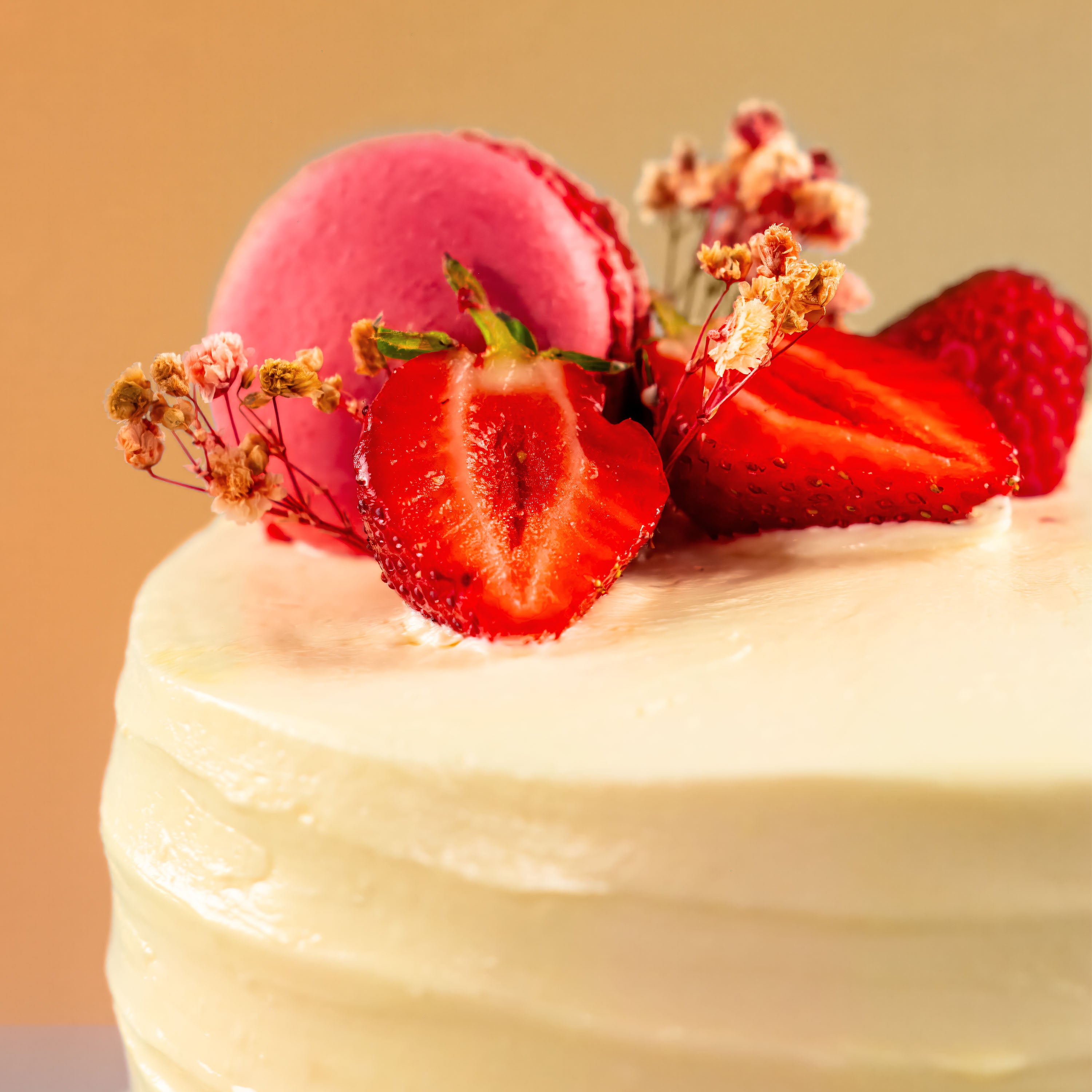 Berry Macaron Garden