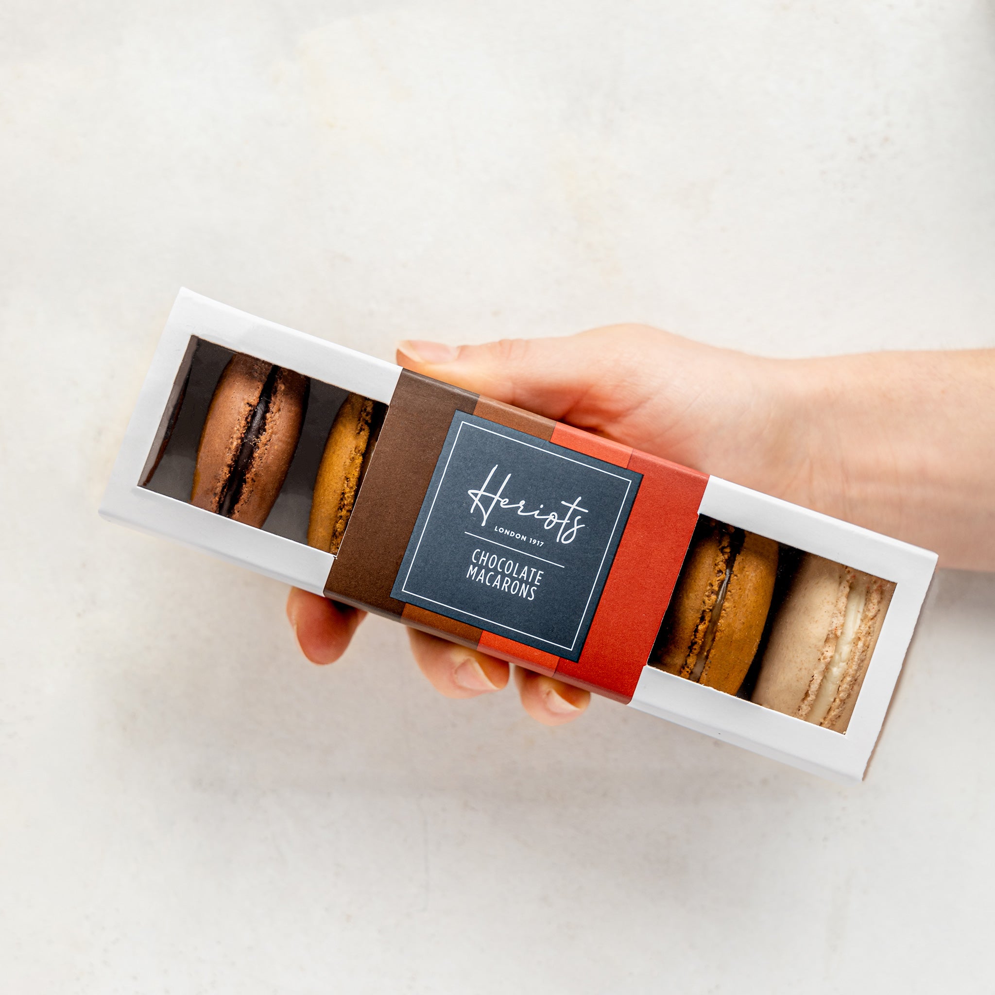 Chocolate macarons