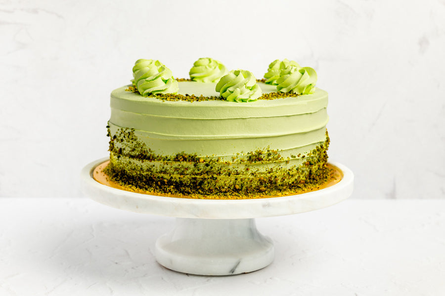 Roasted pistachio cake